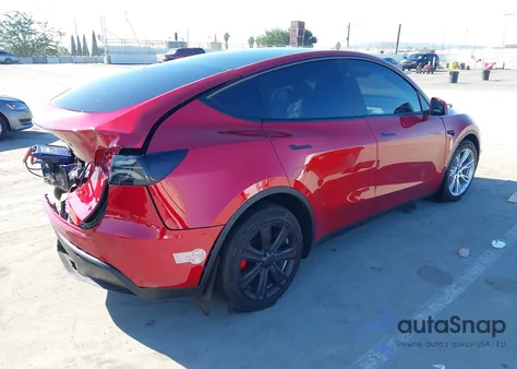 2024 Tesla Model Y Long Range Dual Motor All-Wheel Drive из США, поврежденный, VIN 7SAYGDEE6RF064717